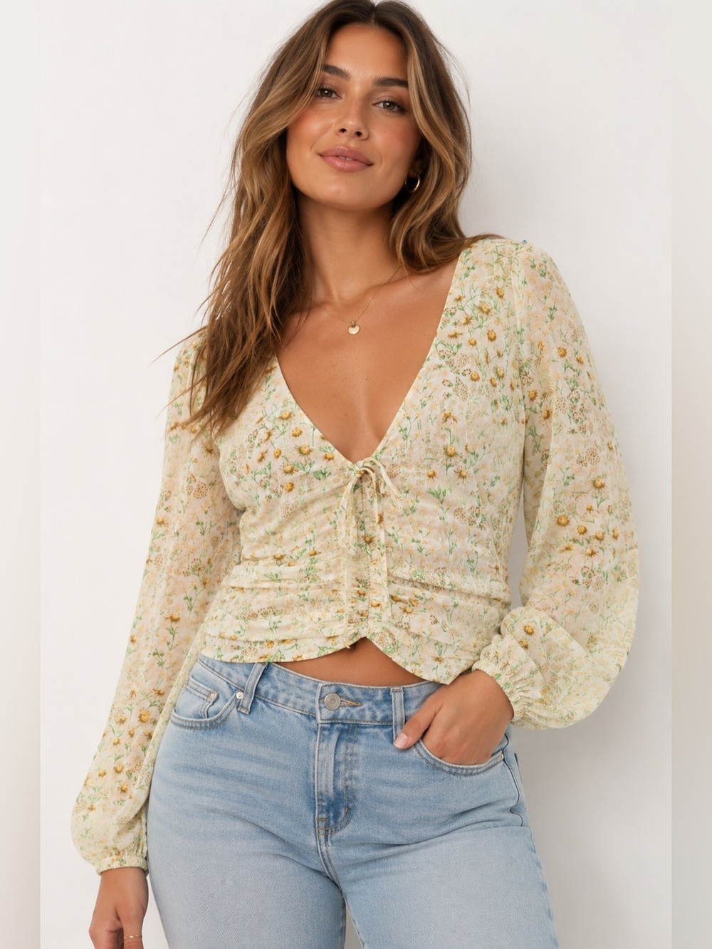 H&M floral ruffle blouse yellow flowers large